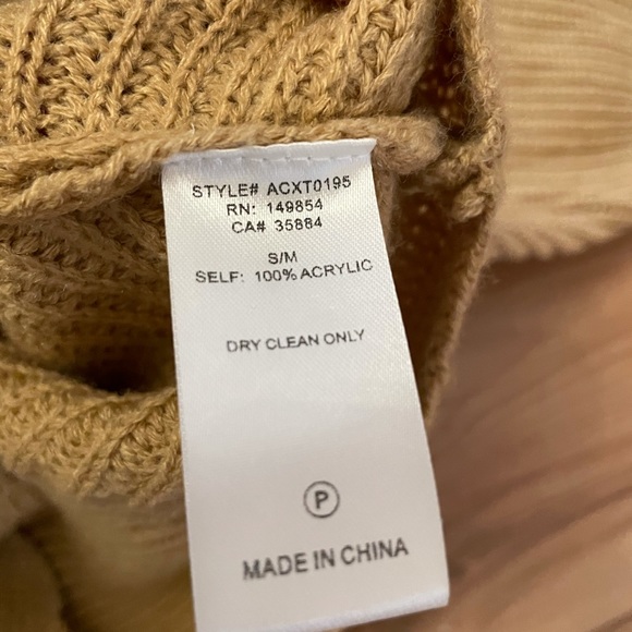 Sweater | Sadie & Sage - Picture 4 of 13